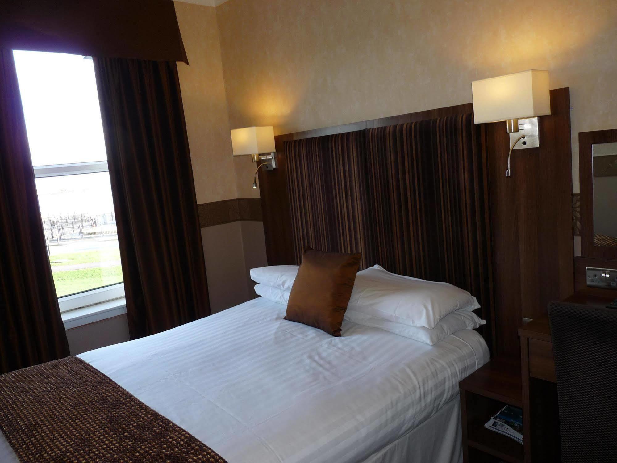 The Park Hotel Dunoon Eksteriør bilde